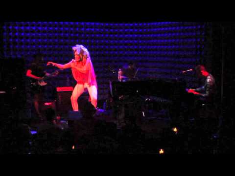 Enid Ellen - Tori Amos cover - Precious Things - Raisin Girl Tribute HD