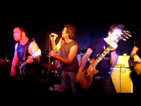 Boss Martians + special guests - Whole Lotta Rosie (AC/DC)