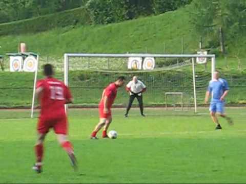 Veteranski nogometni derbi v Kamniku