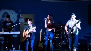 Lucky Floor Hey Jude ( Cover )