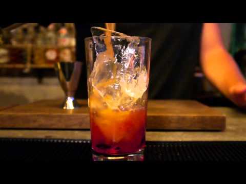 "EN HALV HUND" vol. 15 -  Bloody Campary Orange