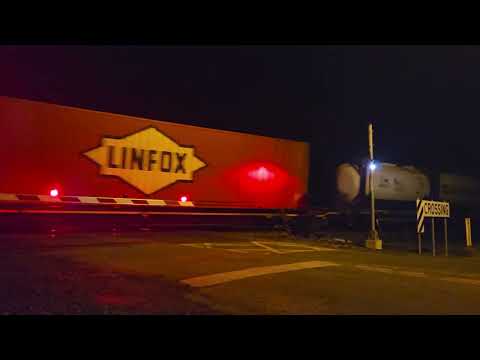 2PM6 PN Linfox Express #2 + steel to Melbourne, 2017, 27/6/24, Ararat West VIC