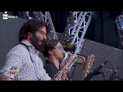 1M2018 - John De Leo @ PRIMO MAGGIO ROMA + Backstage Radio2