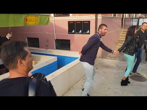 Orkestar Darka Antica " Lavovi" kod Nikole Kineza rodjenje cerke