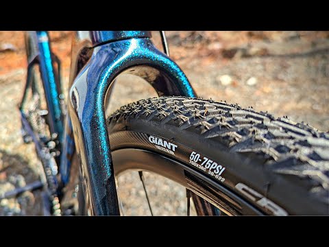 Amazing Updates | 2022 Giant Revolt Advanced 2 Gravel Bike Review