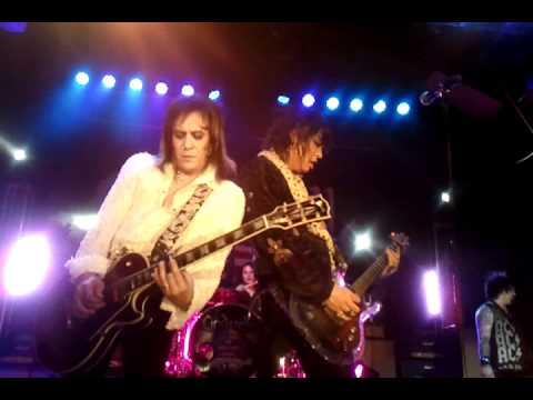 Cinderella Live at the Canyon Club in Agoura 9/22/2011-More Things Change