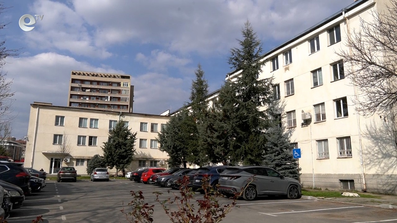Реновират сградата на Съдебната палата в Кърджали