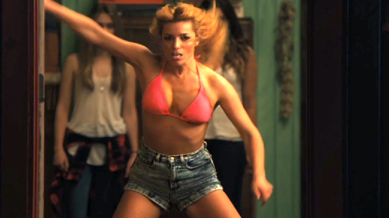 Miniature de la vidéo SCREAM GIRL Bande Annonce (Comédie, Horreur - 2015) du film Scream Girl