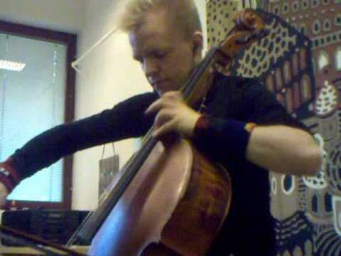 JAM Michael Jackson funk-cello cover by Elias Kahila