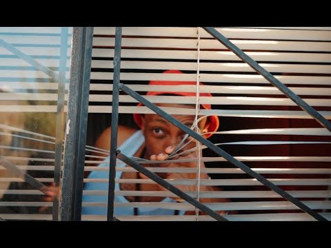 Dj Melzi - Ngalo Tshwala feat. Senzo Afrika (Official Music Video)