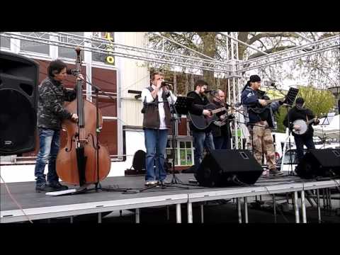 STOPY - Toulavej song (Jarný Bánovský jarmok 2017)