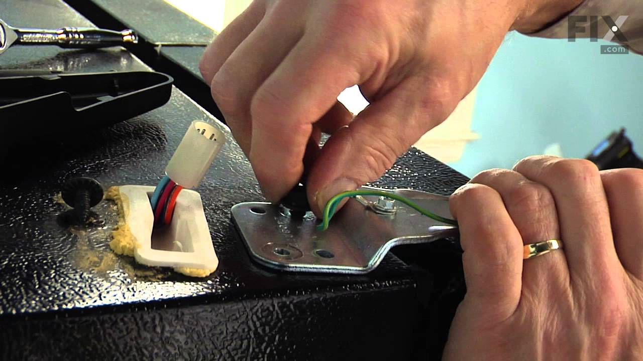 Replacing your Hinge Kit - Left and Right Hinges Replacing your Hinge Kit - Left and Right Hinges