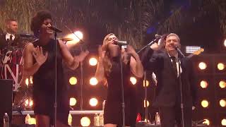 Miley cyrus - party in the usa - new years eve 2022