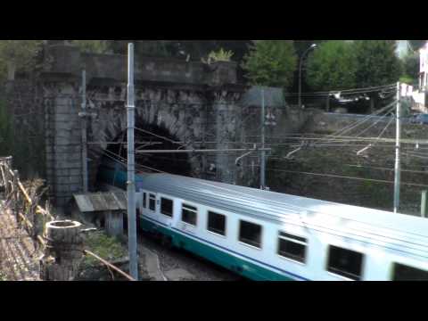 E444.018 ENTRA IN GALLERIA A RONCO SCRIVIA. (GE) 4 - 10 - 2014.