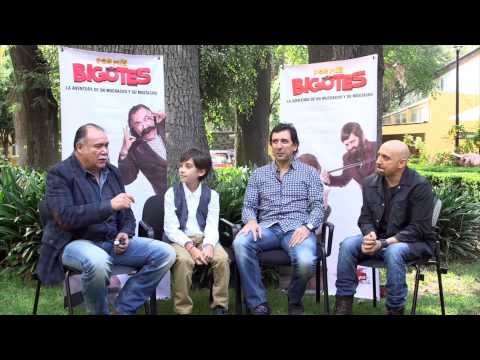 Por Mis Bigotes - Entrevista