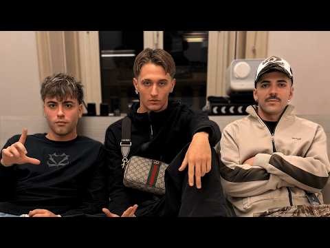 22SIMBA talks about the FEAT with MARRACASH for the FIRST TIME (LET'S GO ON STAGE)