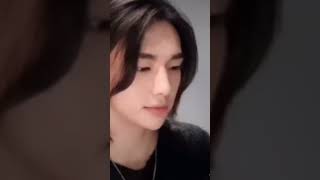 Boom shaka laka with Stray Kids #straykids #stay #felix #hyunjin