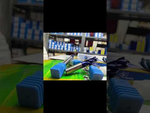 Solid Carbide End Mills
