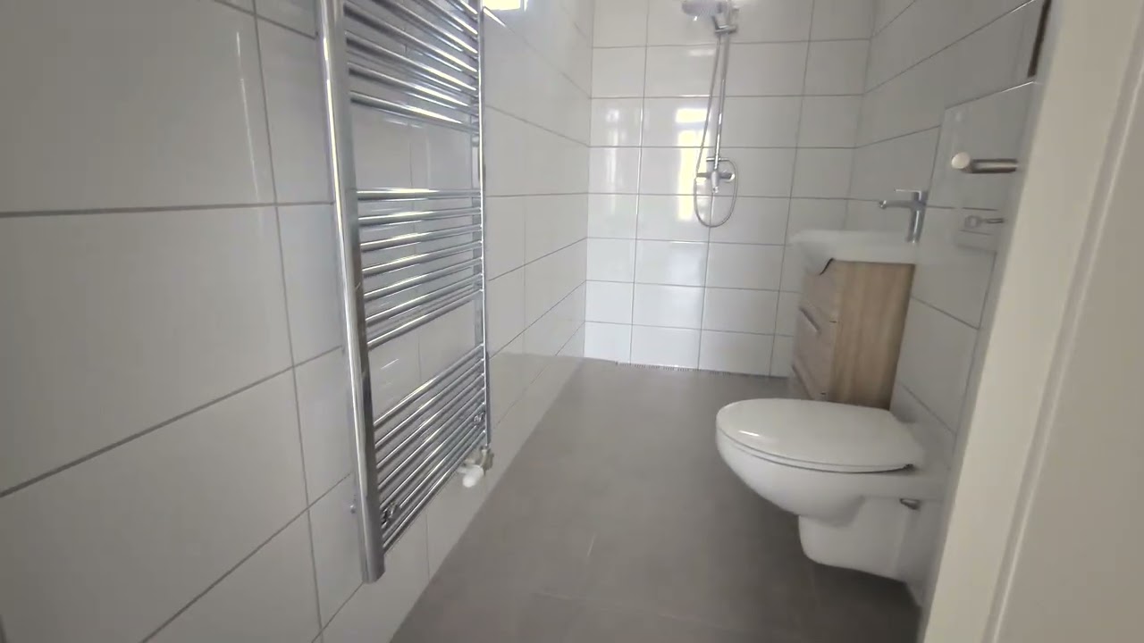 Eladó újszerű sorház, Szob 3 szoba 86 m² 59.9 M Ft