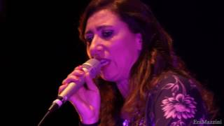 SACUMDI&#39; SACUMDA&#39; Cover Live EraMazzini Omaggio a Mina al Teatro Gioia