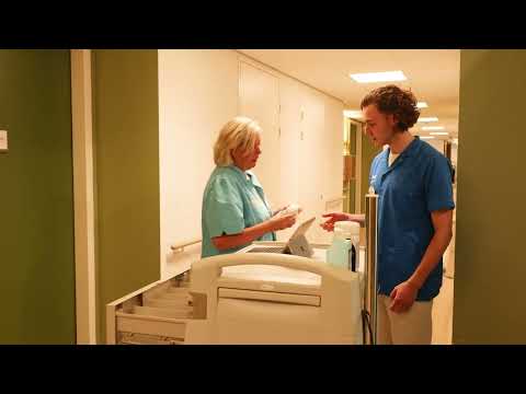 Emilia talks about her work as a coordinating nursing assistant at Topaz