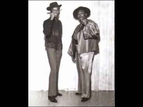 Chuck and Mac - Powerful Love (Looper Soundtrack)