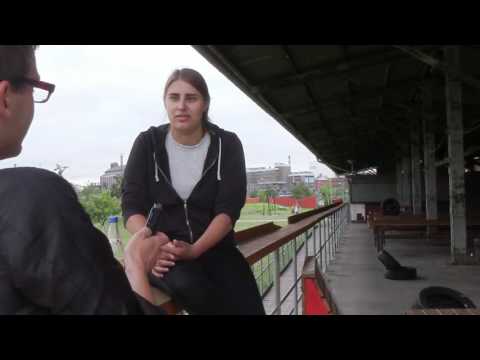 Das wird Berlins JÜNGSTE Abgeordnete - June Tomiak, Kandidatin der Grünen