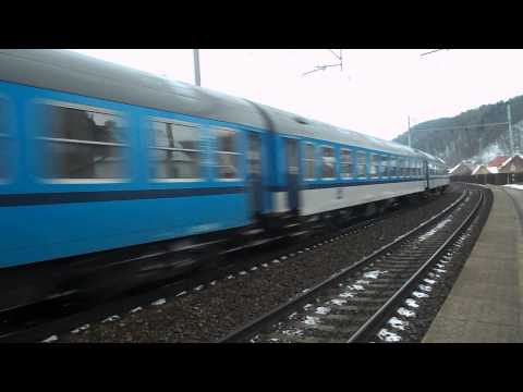 Průjezd vlaku R 606 Ohře (ČD 162.012) - Litochovice nad Labem, 23. 2. 2013
