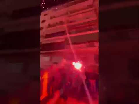 Πάρτι των φίλων της ΑΕΚ στην γιορτή της Original 21 στην Κυψέλη - Μέρος 1 | enwsi.gr