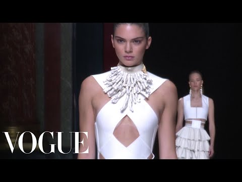Balmain Spring 2016 Ready-to-Wear