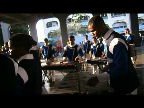 COMUCRN 2° peça In All Its Glory