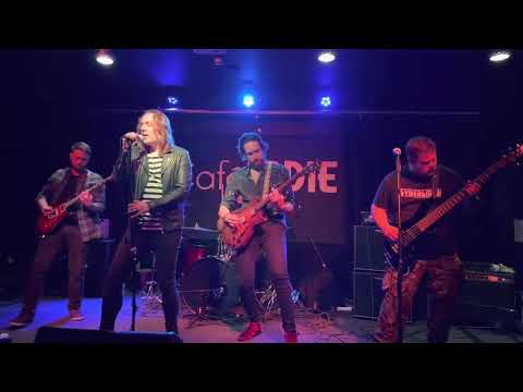 Electric Priestess - Greater Evil (live @ Cafe Indie, Scunthorpe)