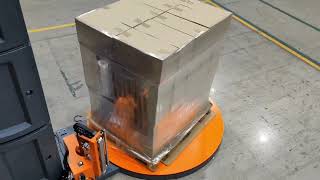 Paxum® Stretch Wrap Machine - X200 with Cut & Seal video 2