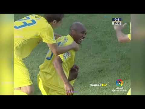 Tal día como hoy... Marcos Senna marcó un golazo ante el Real Betis (2007/08)