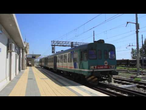 Ferrovie dello Stato , stazione di Sibari " ALN 663 "