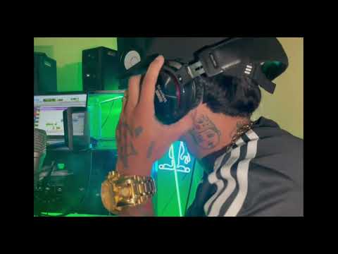 RaulitoLk - REYES Y KILOS  (Visualizer)