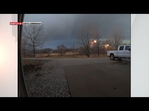 13Raw: Watch from inside a Runnells home as a tornado makes a direct hit