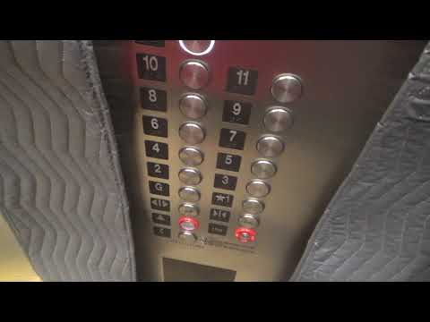 Modernized 1988 Dover Traction SVC Elevator @ Greenspoint I - Hoffman Estates, IL