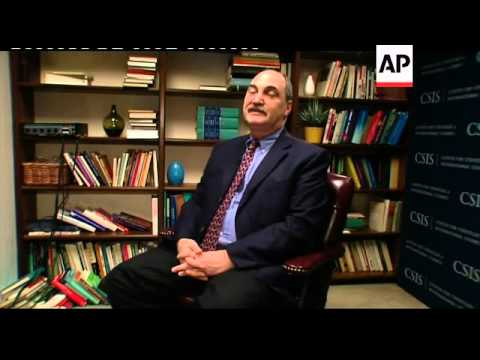 BlackBerry maker presents tablet as tapping debate continues