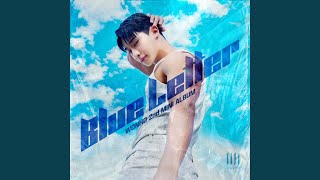 Kadr z teledysku BLUE (English Ver.) tekst piosenki WONHO