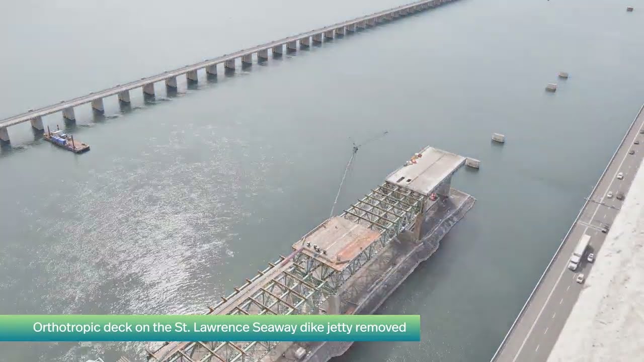 Champlain Bridge Deconstruction Time-lapse