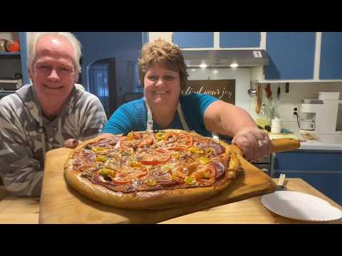 Good Ole Homemade Pizza Your Family Will Want Again & Again   Homemade Dough & No Boil Sauce