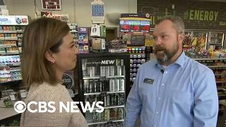 Who won the billion-dollar Powerball lottery drawing This Illinois town is itching to know