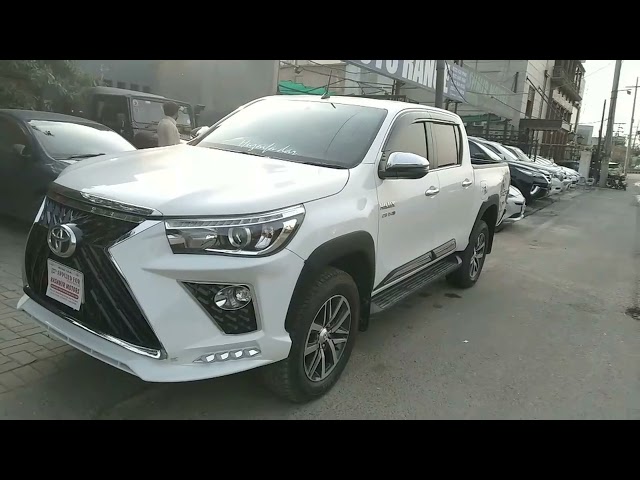 Toyota Hilux Revo V Automatic 2.8 2020 Video