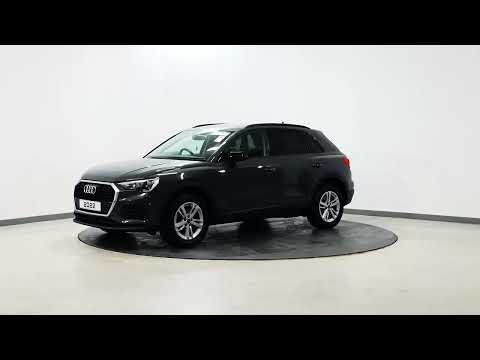 *39* 2022 Audi Q3 1.4tfsi technik - Image 2