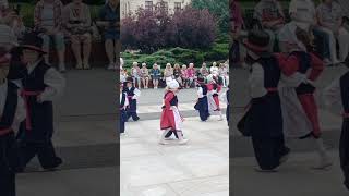 March Dabrowski#Polish national anthem#children dancing#shorts