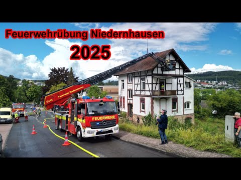 Spektakuläre Einsatzübung der Feuerwehr Niedernhausen