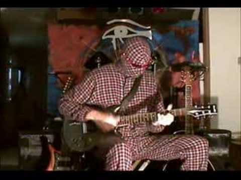 Plaid-Man is Pickin' & a Grinnin'