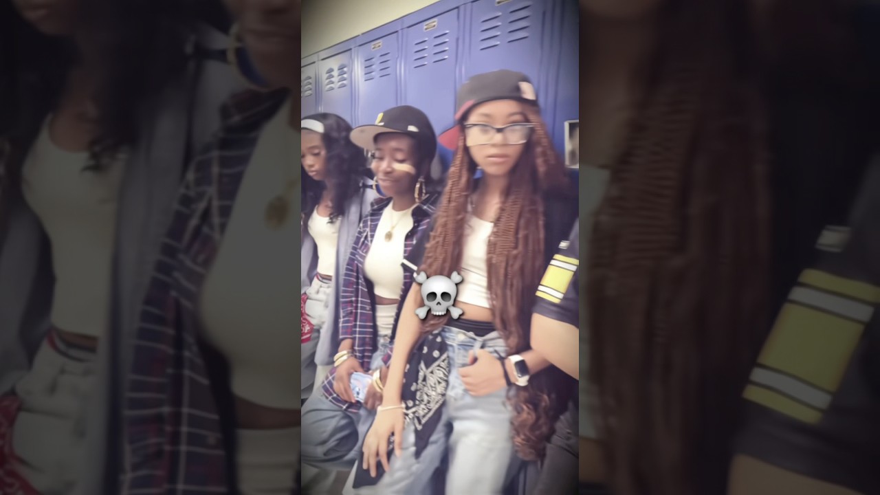 Dressing Like The 90s Girls🤯☠️#shorts