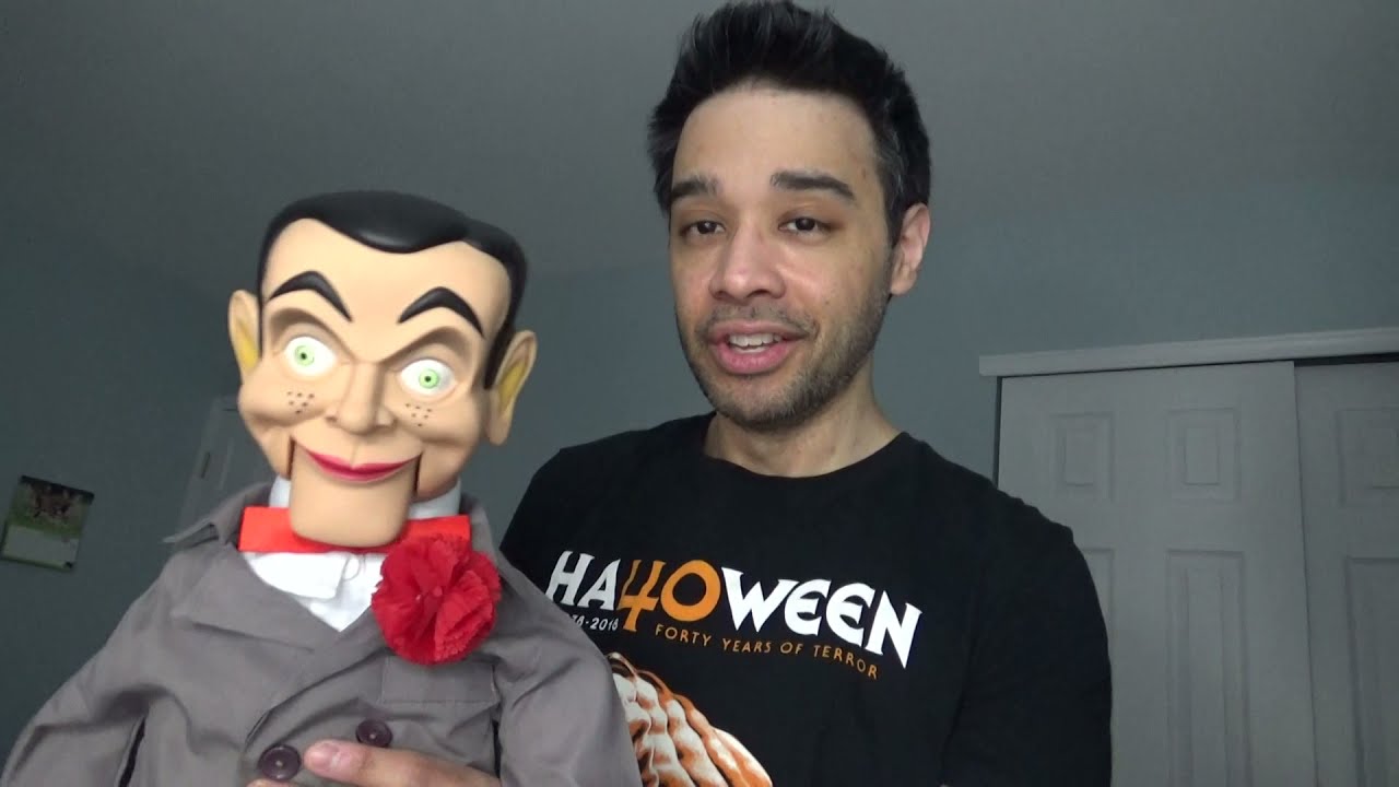 Unboxing Slappy Standard Upgrade Ventriloquist Dummy with GLOW IN THE DARK EYES + Book bundle! DEMO